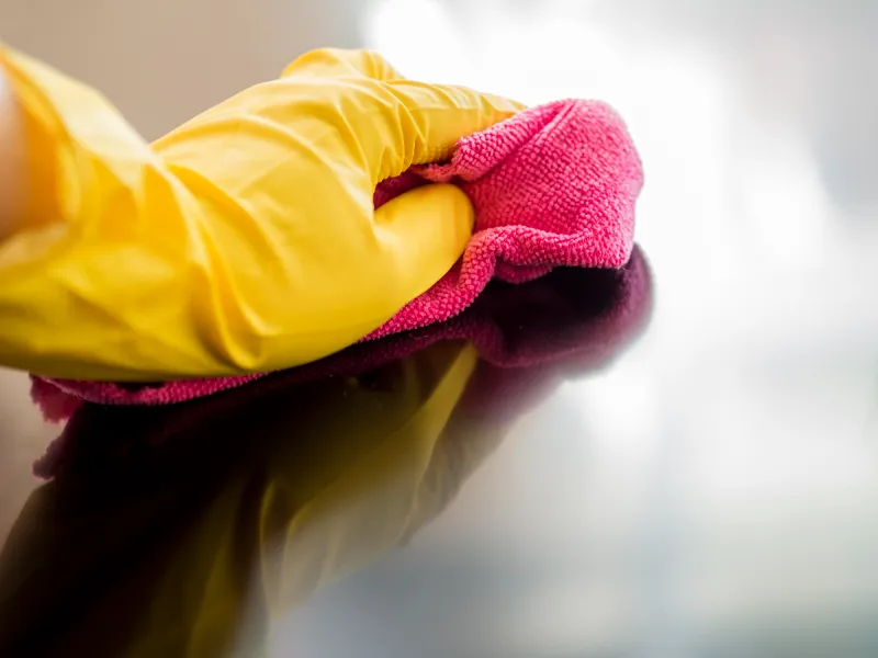 Tipos de equipamentos de limpeza profissional: conheça os mais utilizados
