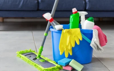 Mops de diferentes cores: como a setorização previne contaminações e agiliza a limpeza