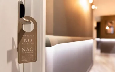 Neutralizadores de odores e aromatizantes: criando a assinatura olfativa do seu hotel